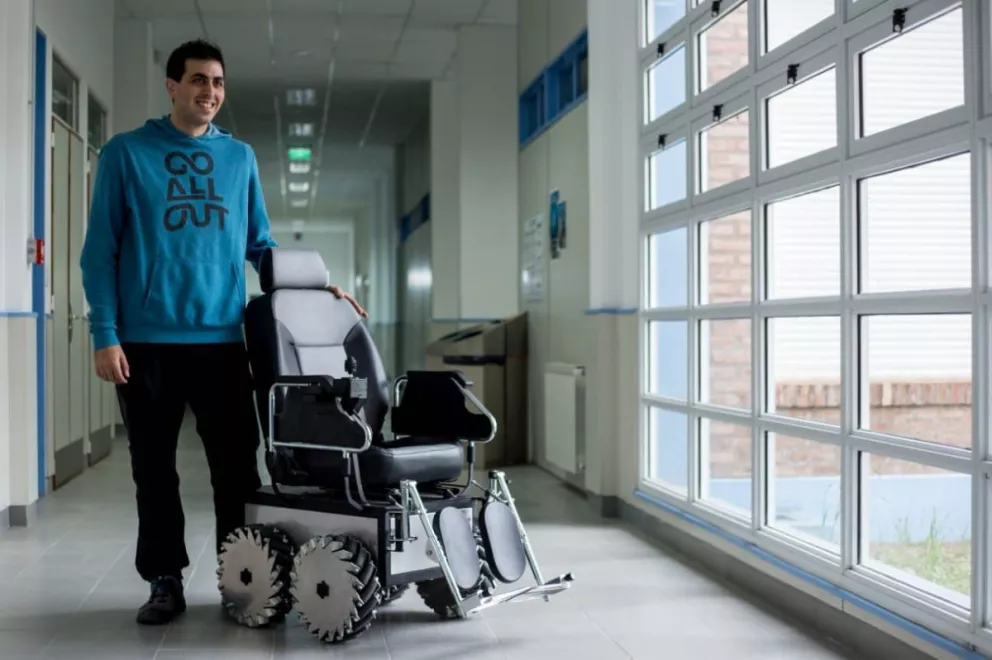 Si.Ru.Om. (silla de ruedas omnidireccional), un emprendimiento que adapta sillas de ruedas a espacios no acondicionados de forma rápida y sin grandes gastos en infraestructura.