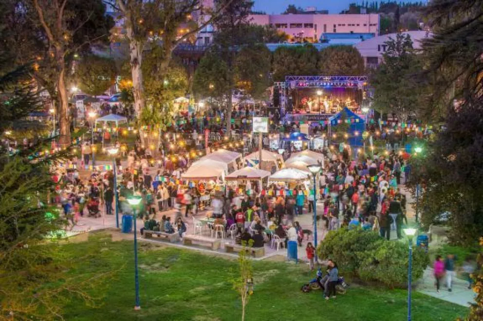 La Feria Semilla tendrá su espacio en diciembre, en plaza Belgrano.
