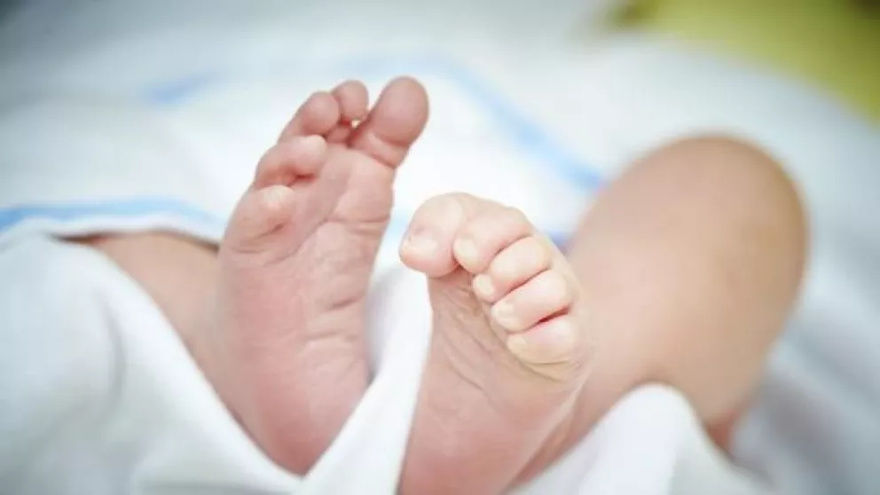 Ambar es la primera bebé del 2019 en Roca