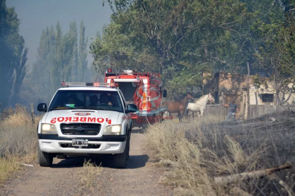 Hace dos días, personal de bomberos combatió otro incendio en Paso Córdoba.
