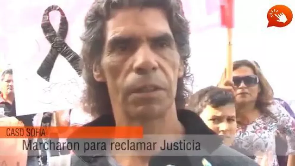 Video: El papá de Sofía apuntó al padrastro y a la madre