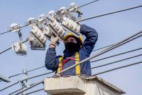 Domingo sin agua y luz en Roca por mantenimiento