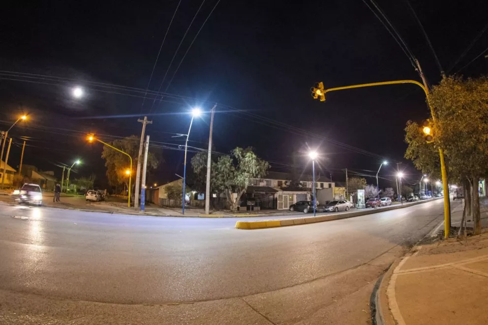 Nuevo semáforo en O'Higgins y San Juan