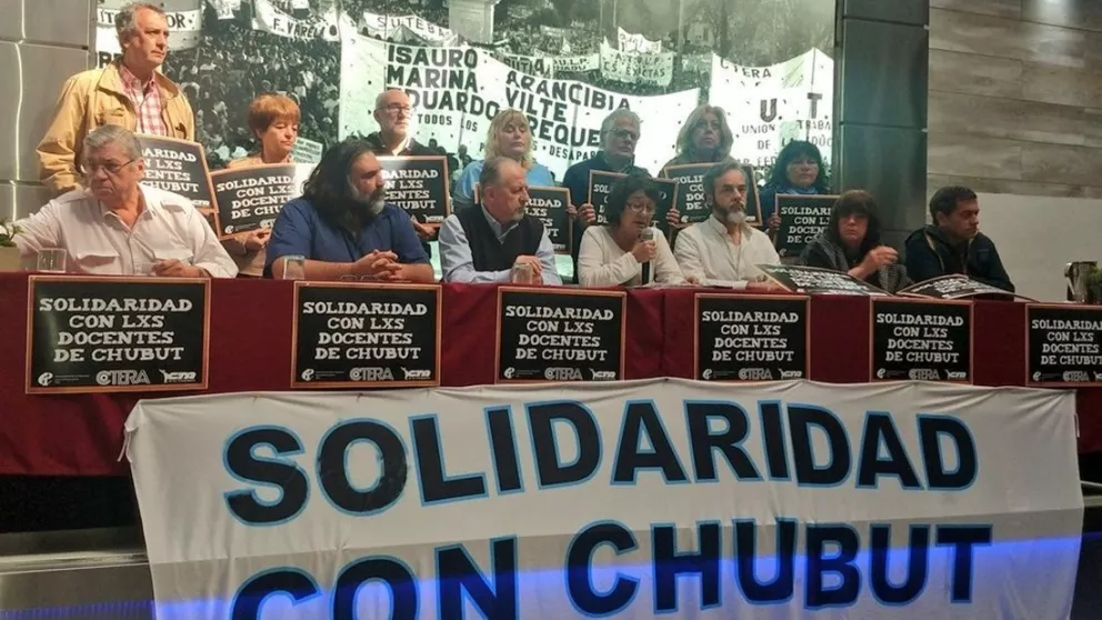Mañana paran los docentes en todo el país en solidaridad con los maestros de Chubut