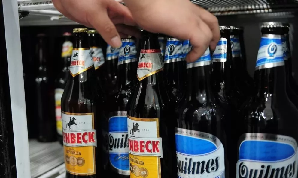 Impuestazo de octubre: La suba más fuerte se registra en las cervezas