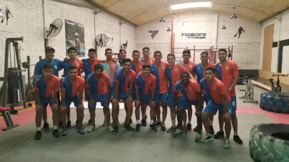 Deportivo Roca debutará en Cutral Co