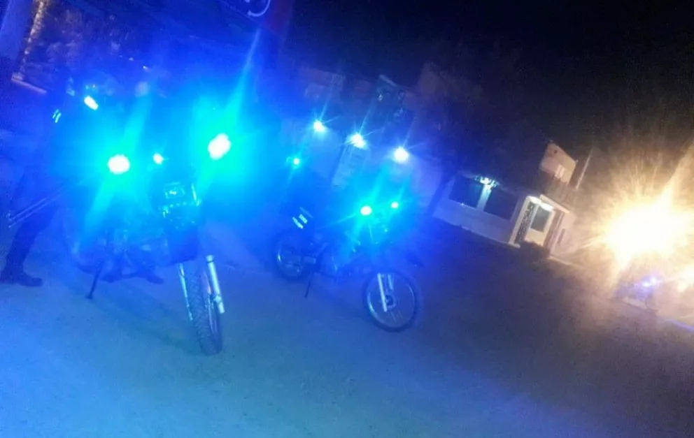 Dúo de motochorras fueron detenidas tras una persecución